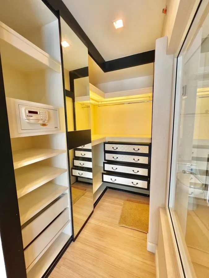 ขายด่วน คอนโด The Seed Mingle Sathorn - Suanplu ห้องแต่ง built in ด้วยหินอ่อนอย่างดี รีบจอง