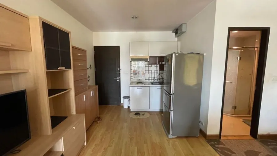 Condo for rent, The Light Ladprao, 1 bedroom, 1 bathroom, complete facilities room ready to move in If interested, hurry up to reserve.