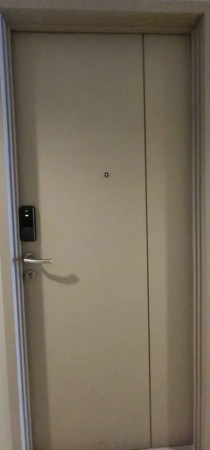 For rent: The Politan Rive, 37th floor, north side, fully furnished, not too expensive, reserve quickly before you miss out.