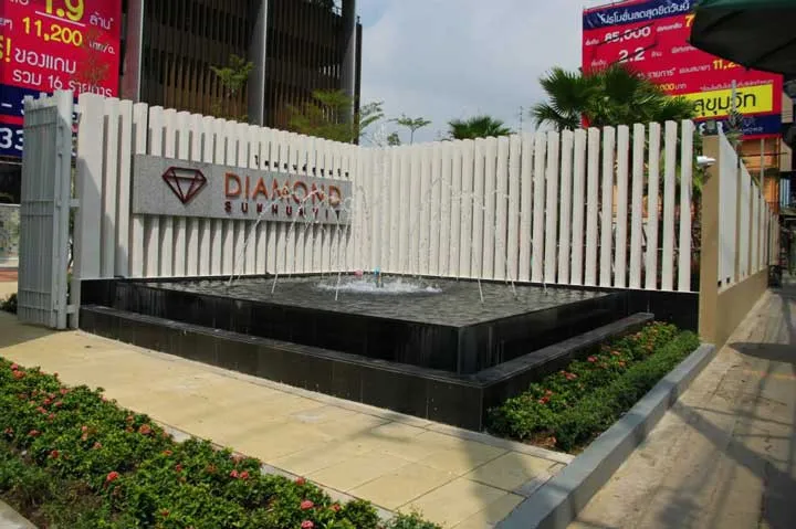 ขาย Diamond Sukhumvit ชั้น 31 วิวดี ห้องมุม แต่งครบ สนใจจองด่วน