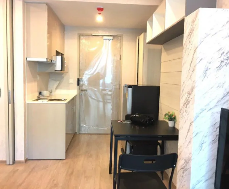 For Rent Ideo Q Chula-Samyan Condo, the best of its location Fully furnished, beautiful decoration, ready to move in, hurry