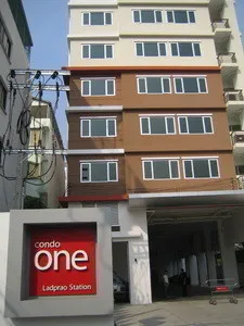 For rent, Condo One Ladprao Station, north room, garden view, complete facilities, book now.