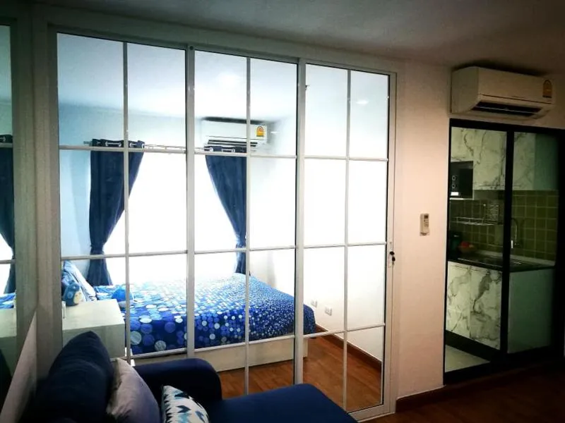 For rent Regent Home 18 Chaengwattana-Laksi. Beautifully decorated, inviting, fully furnished, built-in kitchen, don't miss it.