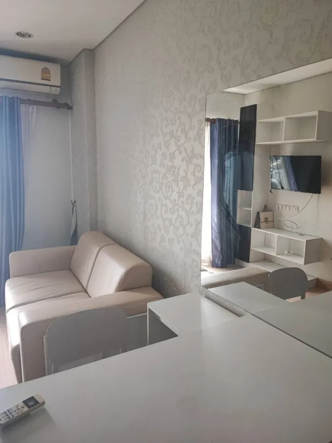 ขาย ให้เช่า Serrano Condominium ห้องใหญ่อยู่สบาย พื้นที่ใช้สอยจุใจ ราคาอย่างโดย รีบมาจองก่อนพลาดโอกาส