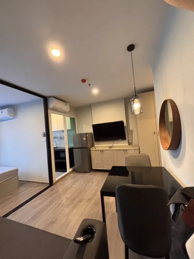 Condo for rent at Regent Home Bangna. Ready to move in, with separate, well-divided zones. Book now! Don't miss out!