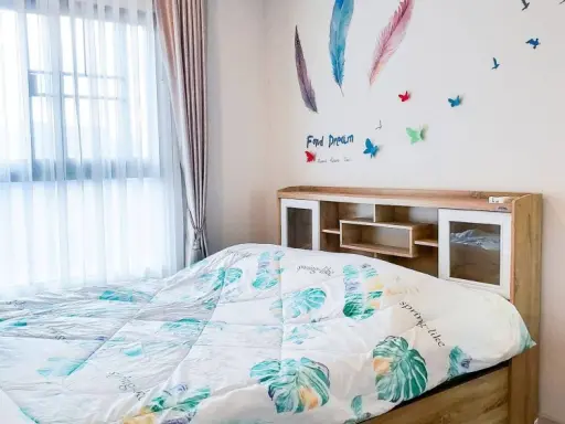 For rent, Plum Condo Central Station Phase 1, 1 bedroom, 1 bathroom, nice to live in, fully furnished, ready to reserve.