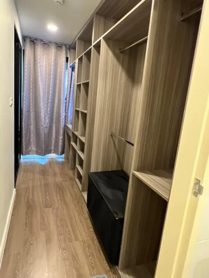 ให้เช่าคอนโด ดิออริจิ้น รามอินทรา83 ห้องสไตล์ Smart closet มีพื้นที่เก็บของเป็นสัดส่วน ราคาดี จองเลย