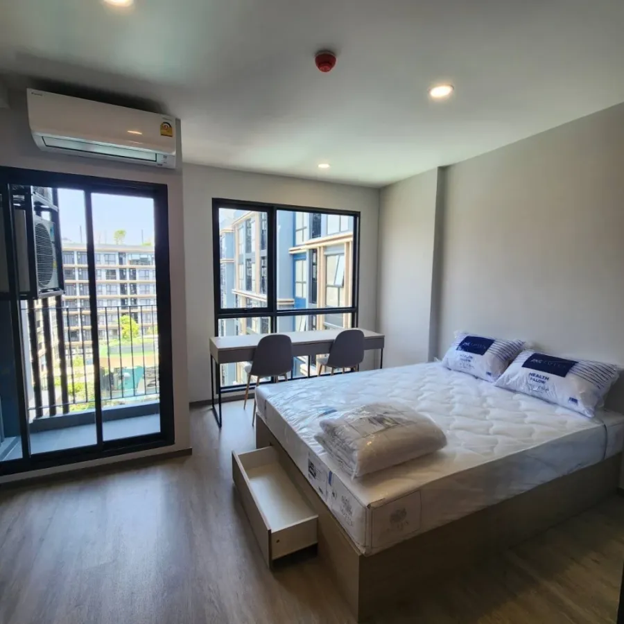 Condo for rent at Salaya One Residence. Nice unit, fully furnished with appliances. Just bring your suitcase and move in! Don't wait!