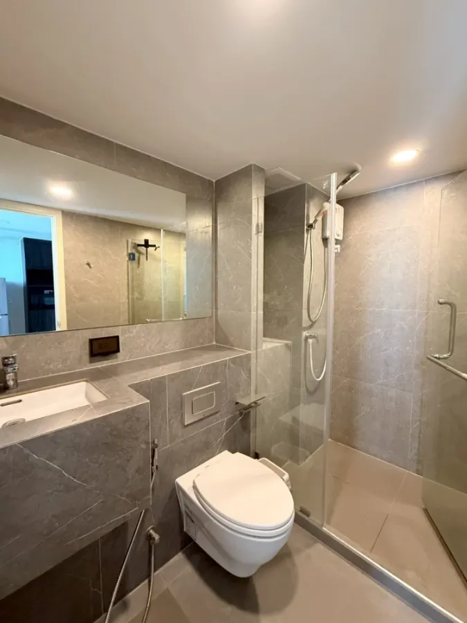 for rent THE ORIGIN PLUG&PLAY RAMINTRA condo, DUO SPACE room, 2 floors, high roof, book now