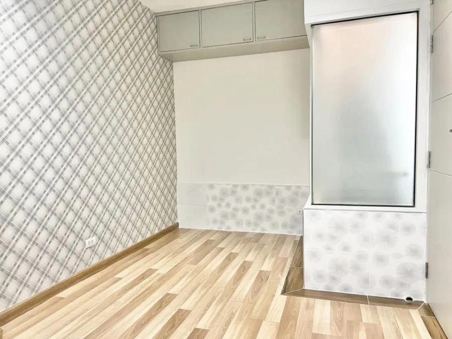 Selling ideovere Ratchaprarop, 2 bedrooms, 1 bathroom, 30th floor, full wallpaper Buy it yourself, it's worth it. Good to rent