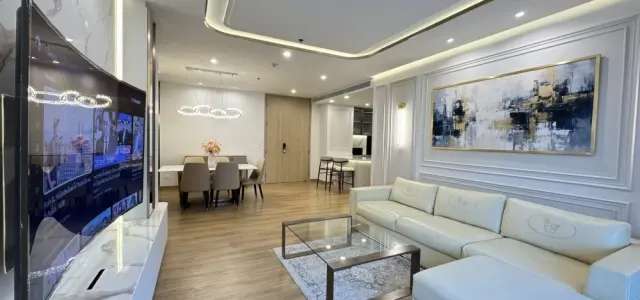 ให้เช่า The Royal Saladaeng ห้อง 150 SQ.M. พื้นที่กว้าง ฟังก์ชั่นครบ ตกแต่งสวยน่าอยู่สุดๆ images
