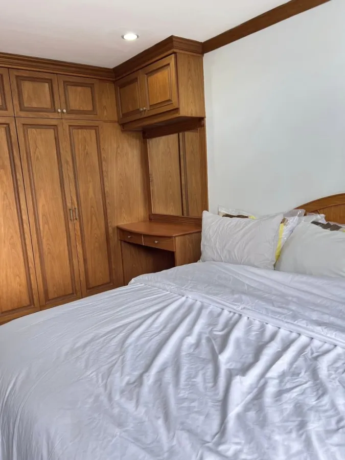 Rent out very urgently. Ready to move in Condo Radio Complex You can raise pets. It's all here. Hurry and reserve now. Don't wait.