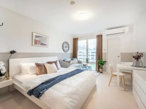 The room is too beautiful. More decorated than the sample room, book now at I-House Laguna Garden RCA for rent.