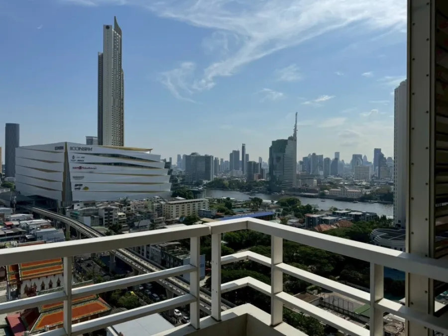 Condo for sale: The Lighthouse Sathorn - Charoen Nakhon, spacious room, comfortable living, fully furnished, complete electrical appliances, book now