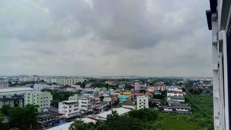 Condo for sell, Regent Home 15, Chaengwattana, beautiful room, fully furnished, waiting for you to reserve only, don't miss it.