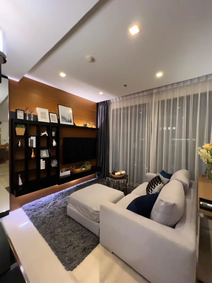 ขาย Quinn Condo Ratchada 17 ห้องหรู ดูดี เหมาะกับทุกวัย บิวท์อินปังๆ เฟฟอร์จุกมากๆ จองด่วนๆ