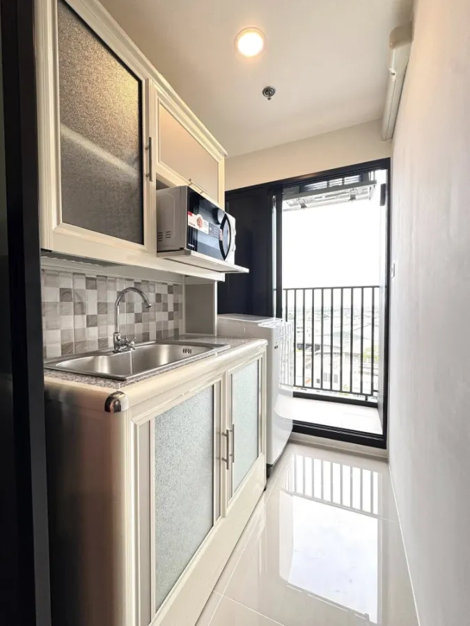 Condo for rent at The Origin Sukhumvit-Praksa. Ready to move in, fully furnished. Book yours today! Don't miss out!