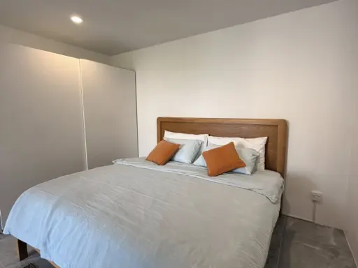 For rent: Lumpini Ville Sukhumvit 77, 2 bedrooms, spacious living area, fully furnished with complete amenities. Just bring your bags and move in!