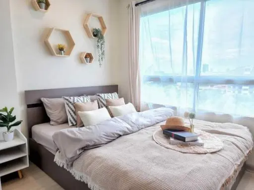 Quick sale!! Condo Lumpini Ville On Nut 46, 8th floor, Building D, clear view, beautiful room, fully furnished, book now!!