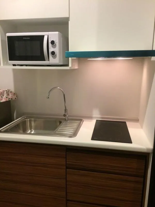 For rent The Capital Ratchaprarop-Vibha. New interior, 1 bedroom, fully furnished, 2 layers of curtains, soft sofa, satisfied. Book now. Hurry up.