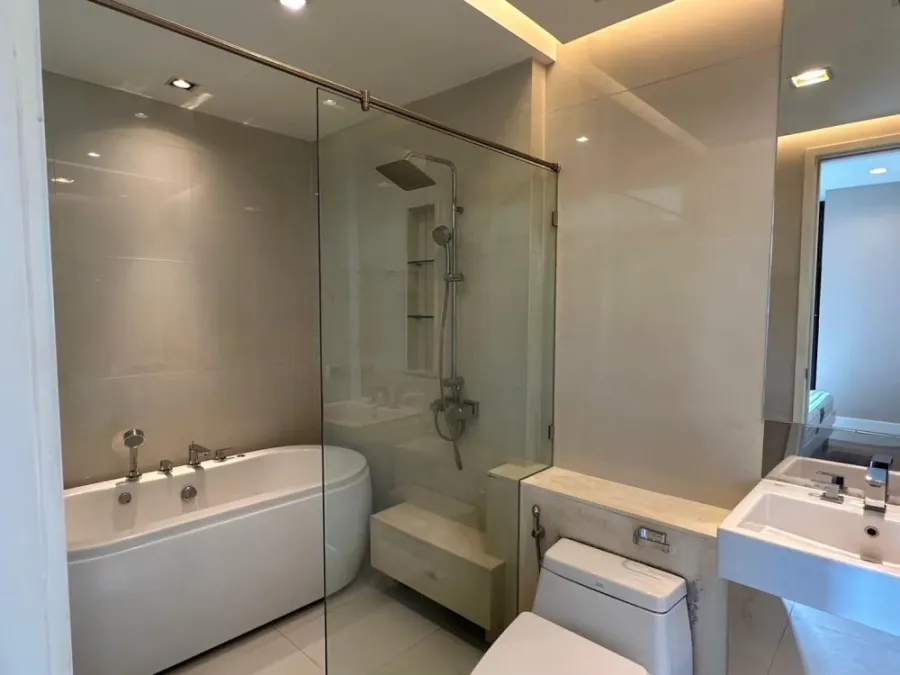 ขาย Equinox Phahol-Vibha ชั้น 37 ห้องกว้าง วิวสวยสุดๆ บรรยากาศดีมาก น่าอยู่ขนาดนี้ ไม่ควรพลาด