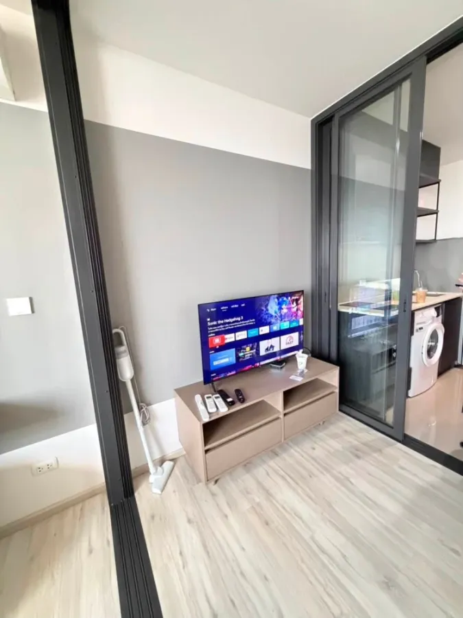 XT HUAIKWANG condo for rent. Rooms are partitioned into separate, clearly defined zones. Amazing price! Don't miss out, book now!