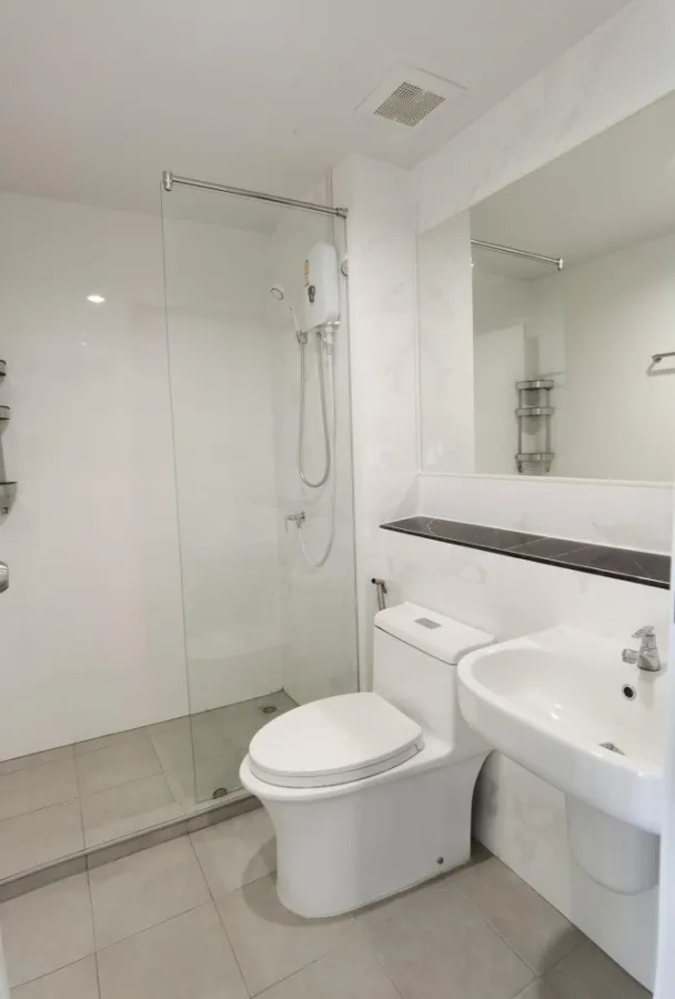 Condo for rent, REACH Phahonyothin 52, ready to move in, fully furnished, near BTS, good location, do not miss!!
