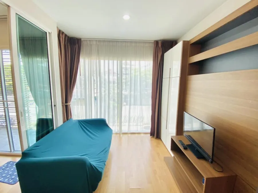 ให้เช่า Tourmaline Gold Sathorn-Taksin fully furnished ห้องกว้างสุดๆ มาในราคาที่คุณไม่ควรพลาด