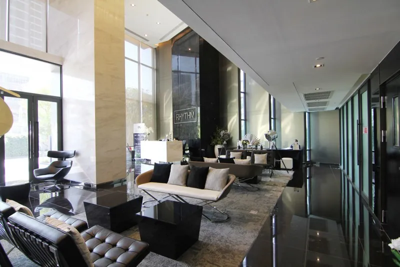Sell for rent!! Condo Rhythm Asoke, good location condo comes with facilities. Premium class, book now!!