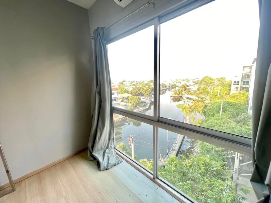 ขาย เอ สเปซ สุขุมวิท 77 ห้องมุม เป็นส่วนตัว วิวโค้งน้ำ ชุดครัว Built in ต้องจองแล้วจ้า อย่าช้า