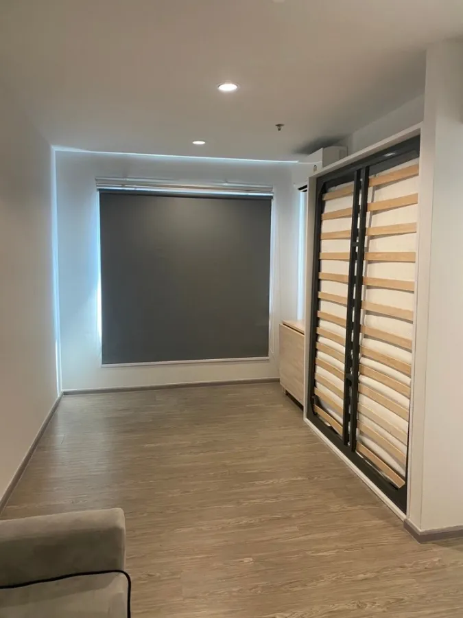 For sale, for rent, Regent Home Bang Son Phase 2, beautiful room, good view, sharing a wall with an adjacent room on only one side, must arrange.
