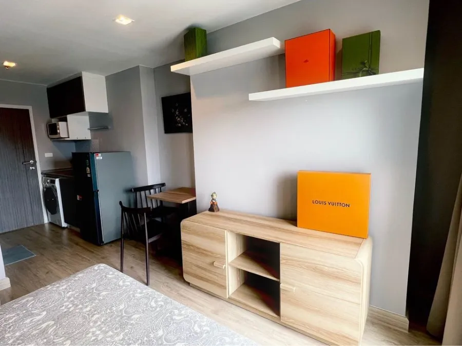 ให้เช่า คาซ่า คอนโด บางใหญ่ ห้องสวยมาก studio 24 ตรม. ชั้น 27 สูงสุดๆ รับลมดีมาก วิวสระว่ายน้ำ ด่วนๆ