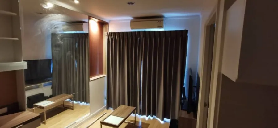 Condo for sale, Lumpini Ville Chaengwattana-Pak Kret. The room is divided into proportions, 28th floor, city view with a great price. Buy it now.