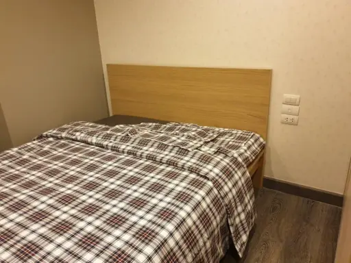 For rent Rende Sukhumvit 23, new room, fully furnished, don't miss it.