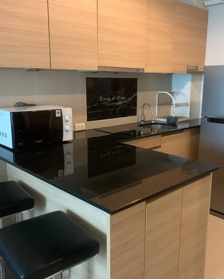 For sale D 25 Thonglor Condominium, very spacious room. Well decorated Ready to move in If you don't reserve, you'll miss a lot.