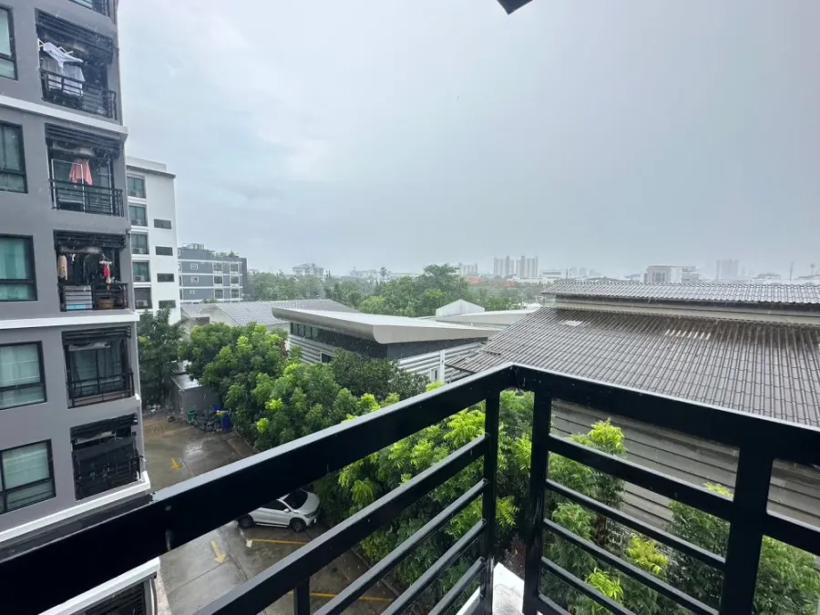 ขาย คอนโด A Pool Condo Bangna ชั้น 5 ระเบียงทิศเหนือ ห้องกั้นอย่างดี ราคานี้ ไม่จองไม่ได้แล้ว