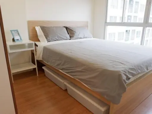 Condo for sale Lumpini Ville Chaengwattana-Pakkret Beautiful room decorated in white tones, looks clean and spotless, come on.