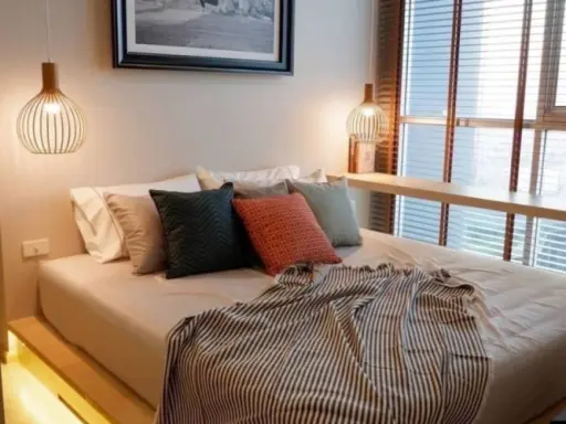 Condo for sale or rent, Noble Revolve Ratchada, front view of the project, city view, ready to move in. images