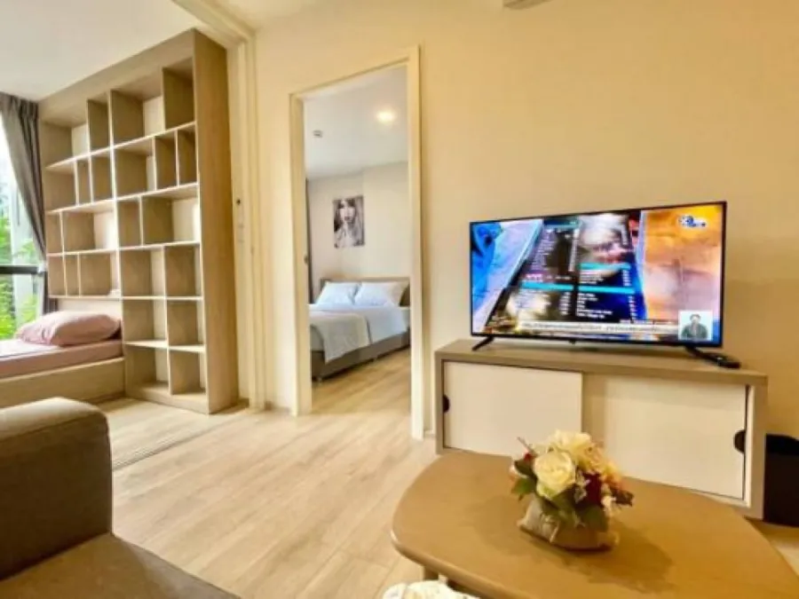 Condo for rent, Chambers On Nut Station, Building C, 3rd floor, fully furnished, ready to move in, friendly price, don't miss it.