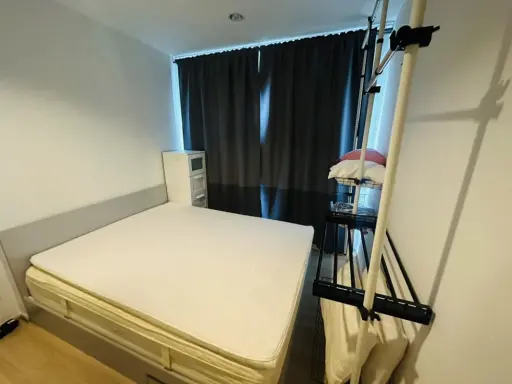 For rent Condo The Base Rama 9-Ramkhamhaeng Partitioned room, 5th floor, pool view, good price, interested in booking