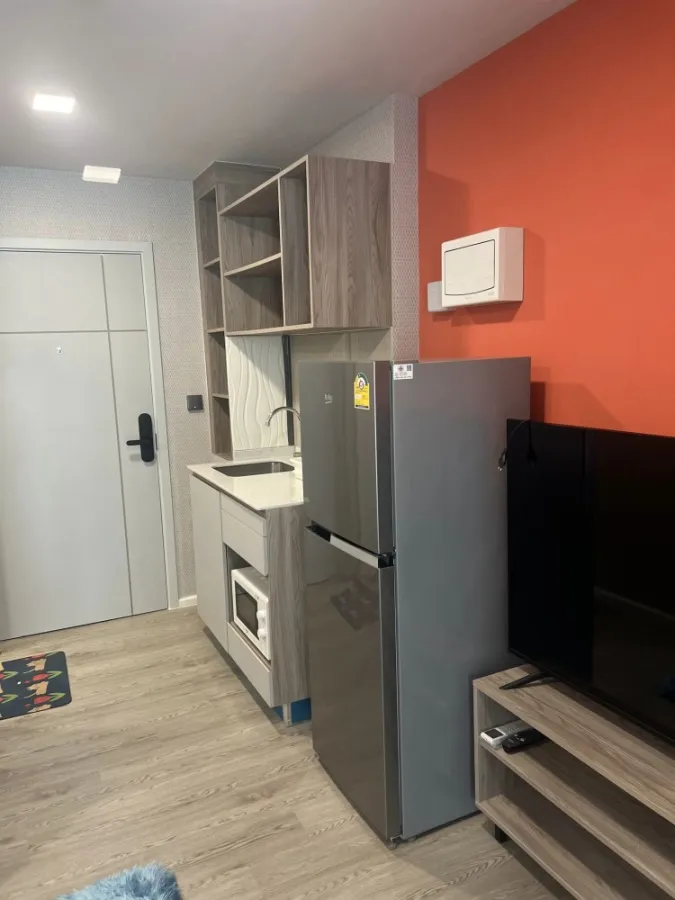 For rent Kave Town Colony, separate room, fully furnished, book now, don't wait.