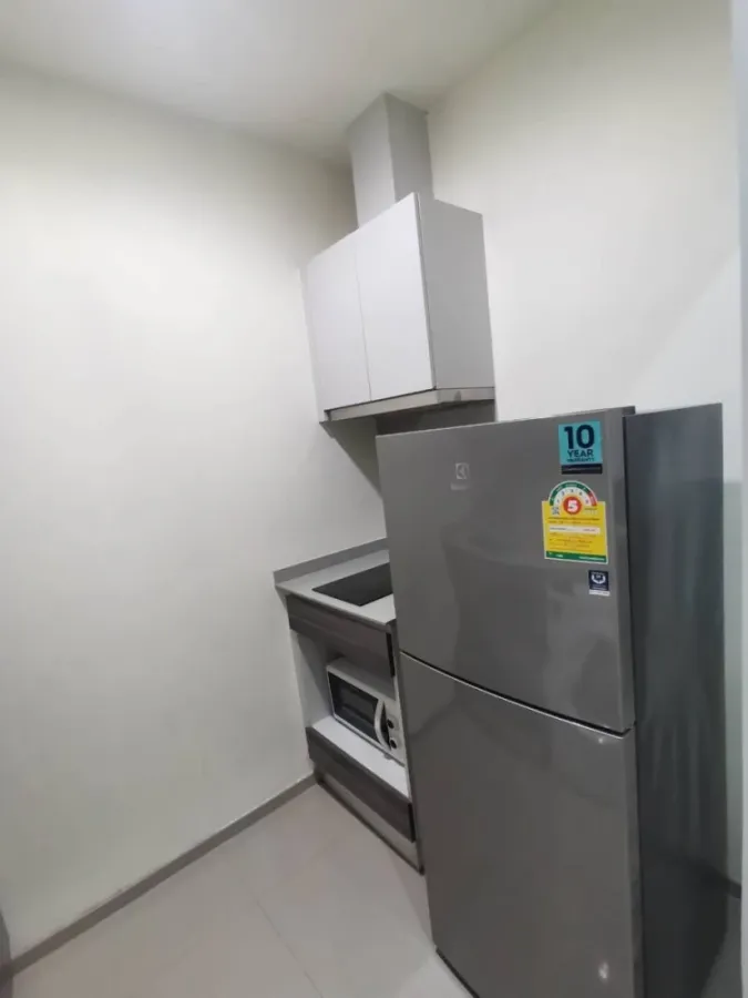For sale, for rent!! Centric Ratchada-Huai Khwang Condo, 1st floor, fully furnished, convenient transportation, near the BTS, don't miss it!!