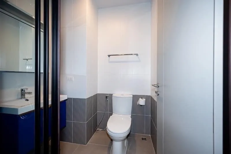 For sale rent XT EKKAMAI CONDO 2 ห้องนอน 2 ห้องน้ำ ชั้น 3 มาพร้อมสิ่งอำนวยความสะดวก รีบย้ายด่วน