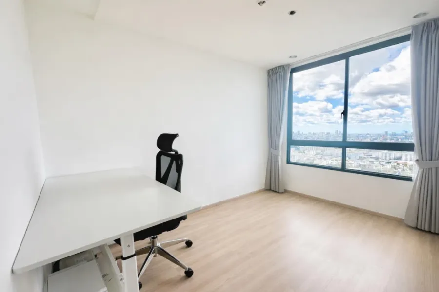For rent: Artemis Sukhumvit 77, ready to move in. Fully furnished with high-quality appliances and a beautiful view. Book now!