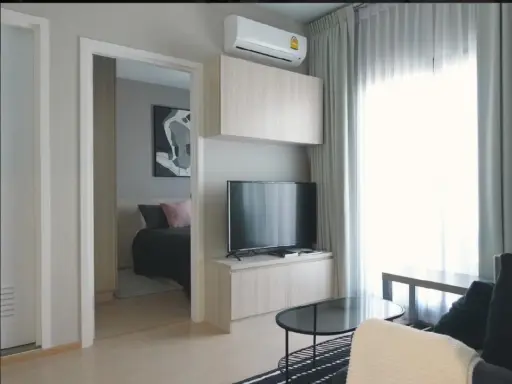 ขาย เดอะทรี สุขุมวิท 71-เอกมัย ชั้นสูง ห้องแต่งเรียบง่าย พร้อมอยู่ หิ้วกระเป๋าใบเดียวเข้าอยู่ได้เลย
