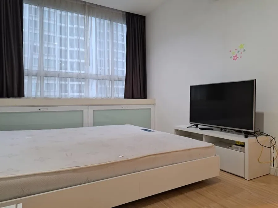 Sell or rent T.C. Green, corner room, very good view, fully furnished with electrical appliances You can carry your bag.