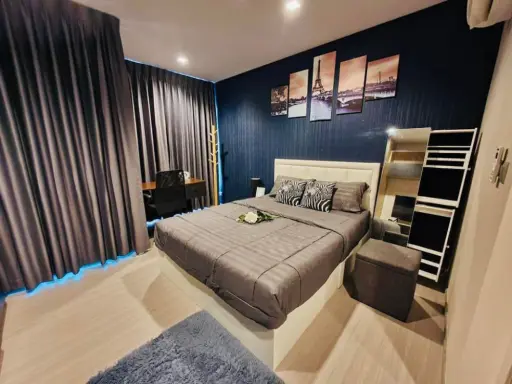 For rent!! Condo Life Asoke-Rama 9, 21st floor, Building A, prime location, beautiful room, fully furnished, just bring your bags and move in!!