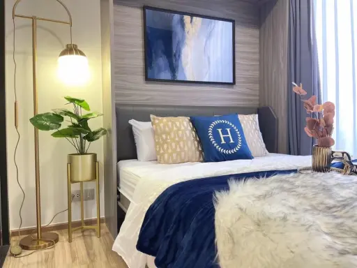 Sale The Line Jatujak, high floor, very beautiful city view. The room is decorated luxuriously, very beautiful, exactly as described. Don't miss it.