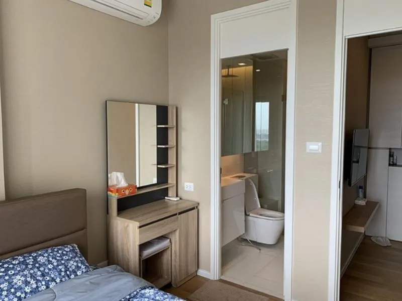 The saint residence 5แยกลาดพร้าว ให้เช่า ชั้น 22 วิวสวนจตุจักร พร้อมอยู่ เครื่องใช้ไฟฟ้าครบ