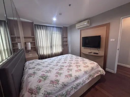 For rent!! Condo Belle Grand Rama 9, 12th floor, Building D, beautiful room with complete furniture, don't miss out on booking!!